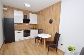 Predaj 2i byt s balkónom v uzavretom areáli -Viladomy, Rajka - 3