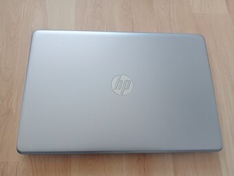 predám Hp 250 g6 / Intel core i5 / 16gb ram / 500gb ssd - 3