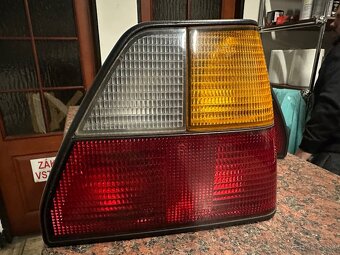 US Svetlá VW Golf mk2 - 3