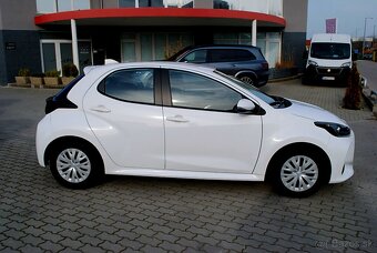 TOYOTA YARIS 1.5 DYNAMIC FORCE - PREDAJ AJ NA SPLÁTKY - 3