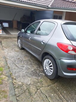 Peugeot 206+ 1.4 55kw 55kw - 3