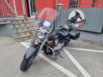 Kawasaki VN900 Classic - 3
