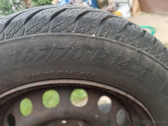 Predám zimné pneu 165/70 r14 Matador Sibir Snow s diskami - 3