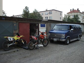 Chevy Van G20 - 3