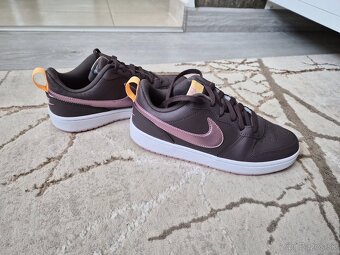 Dámske tenisky NIKE veľkosť 38,5 - 3