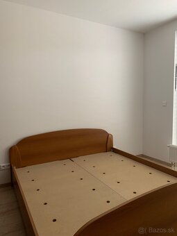 PREDÁM KOMPLETNÚ SPÁLŇU - 3