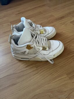 Nike jordan 4 metallic gold - 3