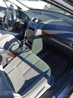 Peugeot 407 - 3