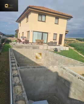 Na predaj 2 - dvoj podlažný rodinný dom - Chrastné - 3