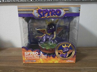 Spyro 2: Classic Ripto's Rage 8" PVC Statue - 3