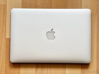 MacBook Air 13", NOVÁ BATERKA, TOP STAV - 3
