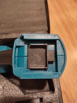 Chvostová píla onevan - 3