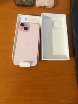 iPhone 15 128gb pink - 3
