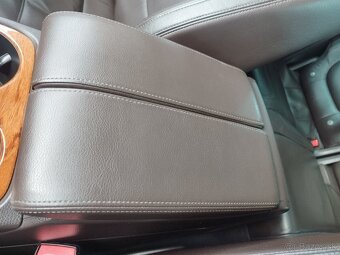 VW Touareg 3.0 tdi - 3