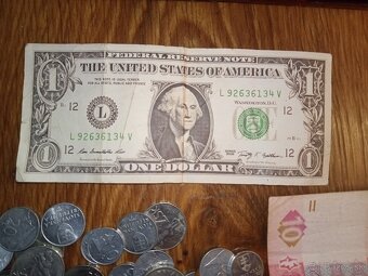 Mince rôzne. Bankovky. - 3