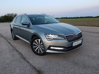 Škoda Superb III Combi 2.0Tdi Dsg-7 rok 2021 - 3