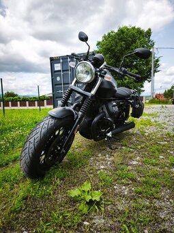 Moto Guzzi V9 BOBBER - 3