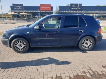Golf 4 - 3
