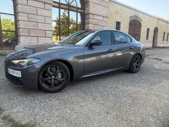 Alfa Romeo Giulia 2.2 Diesel 150 AT Super - 3
