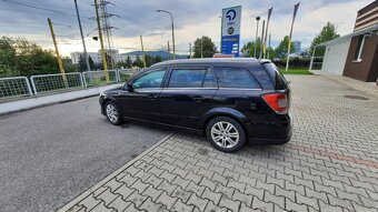 Predám Opel Astra H - 3