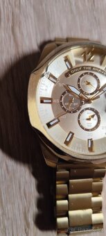 Pánske hodinky Diesel Mega Chief DZ4360 – zlaté, chronograf - 3