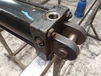 Hydraulický valec - 3