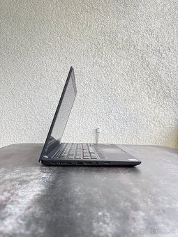 Lenovo ThinkPad T14 G1 - 3