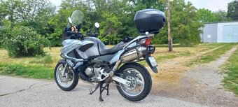 Honda XL 1000 Varadero - 3