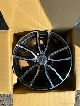 Disky MAK Evo Black mirror 16” - 3