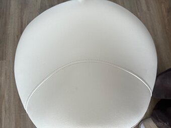 Kozmetická stolička - 3