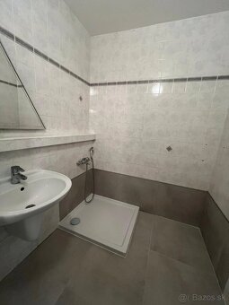 Realitný kancelária REALADR s.r.o. - 3