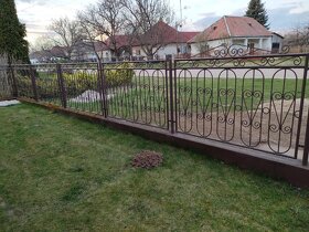 Železný plot - 3