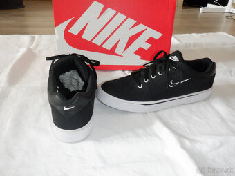 Pekné plátenky Nike - 3