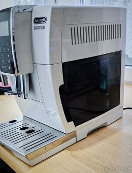Delonghi Dinamica plnoautomatický kávovar s LCD displejom - 3