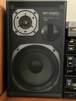 HiFi systém JVC s gramofónom - 3