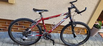 Horský bicykel STEVENS C7 SERIES,kolesá 26,rám 17"/43cm,3x9 - 3