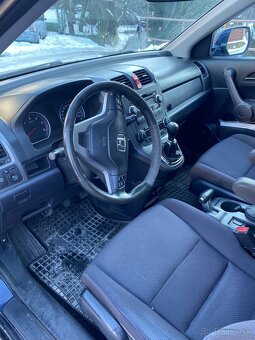 predám hondu crv 2.2 diesel 103 kw r.v.2008 4x4 - 3