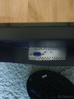 Predám monitor LG Flatron w22 - 3