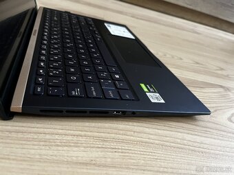 ASUS Zenbook 14 ux534f - 3