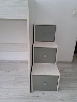 Vyvyšena postel - 3