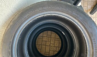 225/50/R17 Dunlop - 3