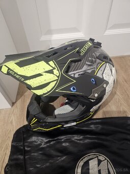 Predam motocrossovu prilbu Just1, velkosť M - 3