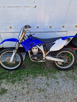 Yamaha YZF 450 - 3