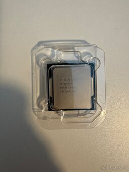 Predám procesor Intel i5 11400f - 3