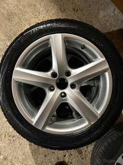 Elektróny 235/45 R17 - 3