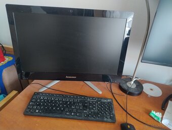 PC All In One PC Lenovo IdeaCentre C540 - 3