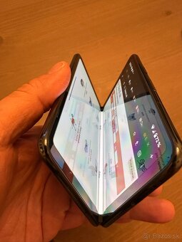 Google pixel fold - 3