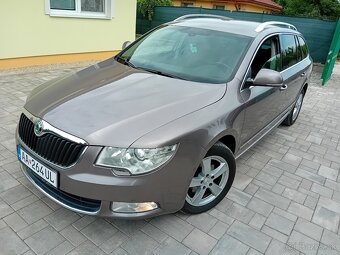 Škoda Superb 2010 2.0tdi DSG Elegance - 3