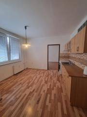 Na predaj byt 3+1 s balkónom a pivnicou v Skalici - 3