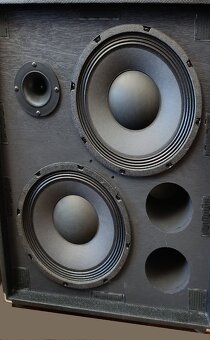 Fender Rumble 500 V3 - basgitarové kombo - 3